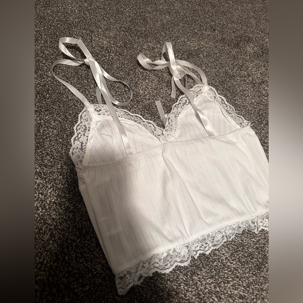 White Lace Baby Doll Ribbon Tie Crop Top Going Out Kawaii Lolita - Picture 4 of 4